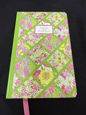 Lilly Pulitzer Address Book - NWT